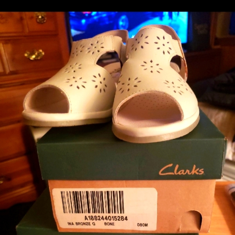 Clarks shoes size 38 or 7